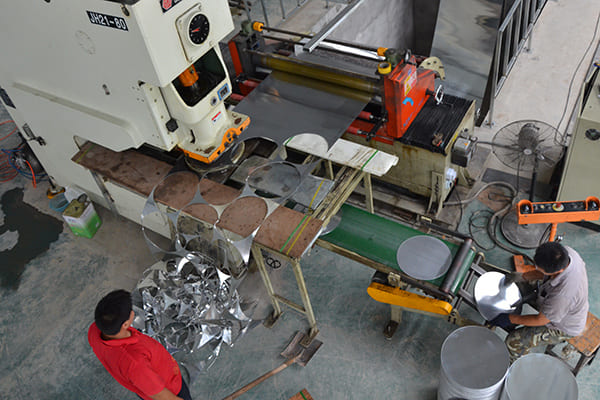 Processo de fabricação de círculo de alumínio anodizado