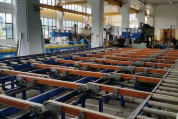 Taller de fabricación de chapa de aluminio.