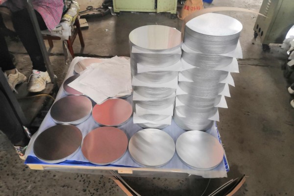 círculo de hoja de aluminio